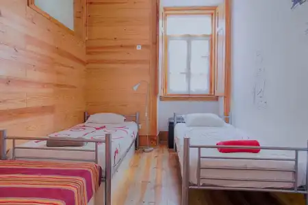 This Is Lisbon Hostel - 43