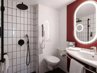 ibis Lausanne Centre - 48