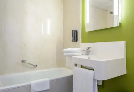 B&B Nîmes Ville Active - 7