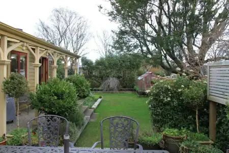 Villa Rouge B&B - 9