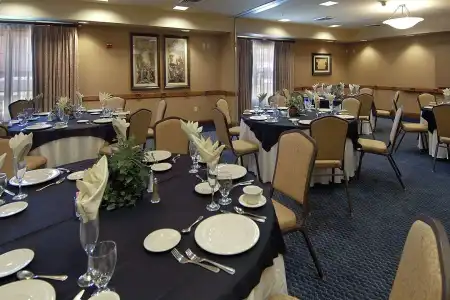 Hilton Garden Inn Phoenix Airport - 21