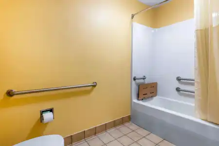 Quality Inn & Suites Montgomery East Carmichael Rd - 31