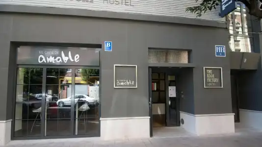 The Book Factory Hostel by gaiarooms - 9
