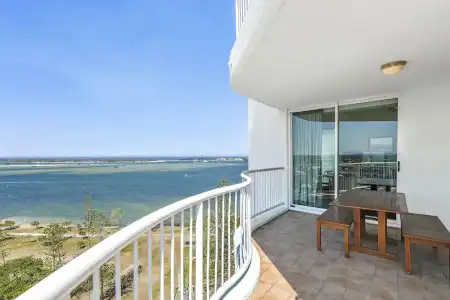 Crystal Bay on the Broadwater - 226