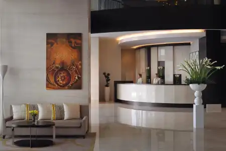 Mövenpick Jumeirah Lakes Towers - 46