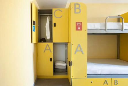 Twentytu Hostel Barcelona - 29