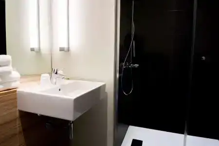 Campanile PRIME - Montpellier Centre St Roch - 50