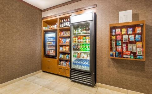 Fairfield Inn & Suites Madison East - 5