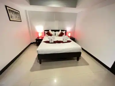 Silver Resortel - 9