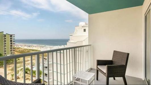 DoubleTree by Hilton Ocean City Oceanfront - 197