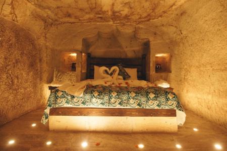 Tale Cave INN - 44