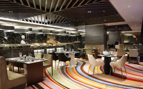 Pullman Singapore Orchard - 16