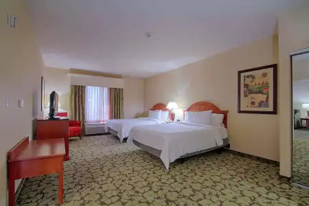 Hilton Garden Inn Las Vegas Strip South - 4