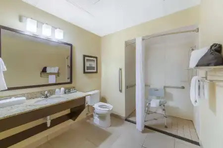 Best Western Naples Plaza - 31