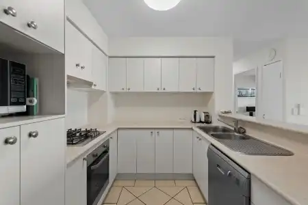 The Oasis Apartments - 78