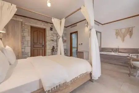 Navalia Otel - 100