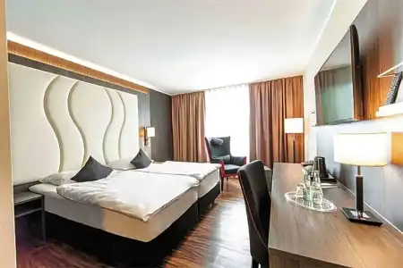 Plaza Inn Grevenbroich - 27