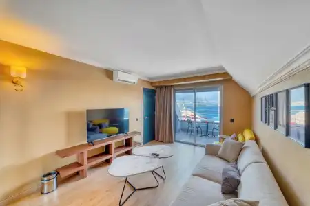 Numa Port - 91