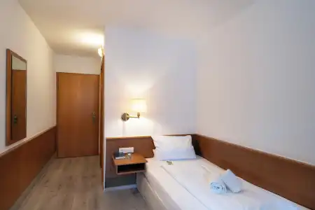 Zum Bren - 20