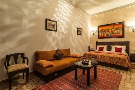 Riad Nasreen - 14