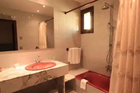 Petit Restaurante Ses Rotges - Adults Only - 81