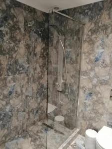24K Athena Suites - 47