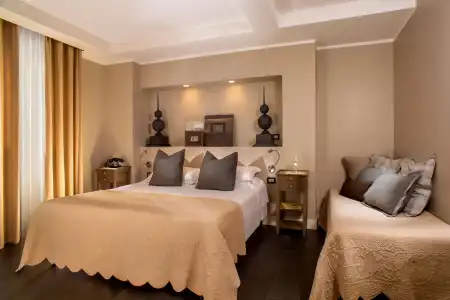 The B Place - 4