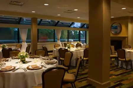 Marriott Greensboro Airport - 29