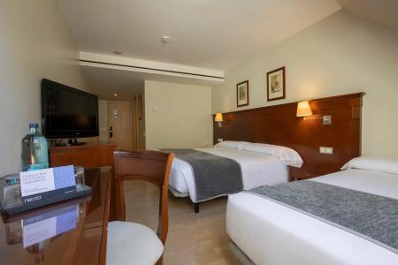 Hesperia Andorra - 57
