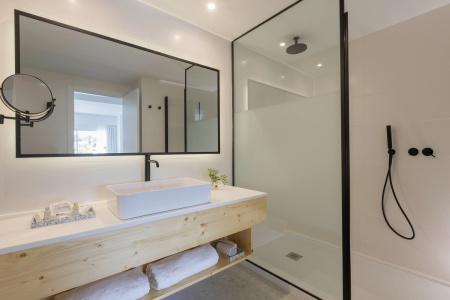 HM Ayron Park – Adults Only - 10