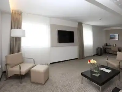 Golden Tulip Kassel Reiss - 60