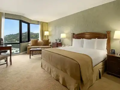 Hilton Los Angeles/Universal City - 57