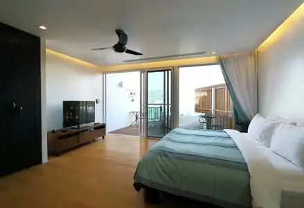 Jirana Patong - 219