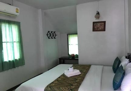 Ampawan Guesthouse - 25