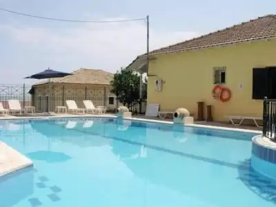 Avra Paradise Aparthotel - 29