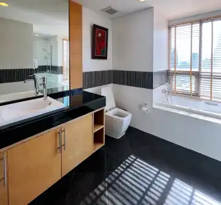 Urbana Sathorn - 13