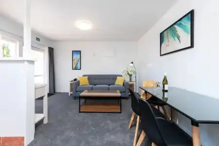 Aarangi Motel - 62