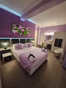 Albis Rooms Guest House - 103