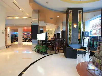 Golden Crown Grand - 1