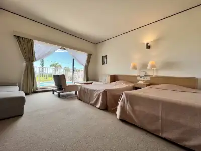 Coral Palms - 21