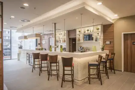 Hampton by Hilton Munich City West - 11