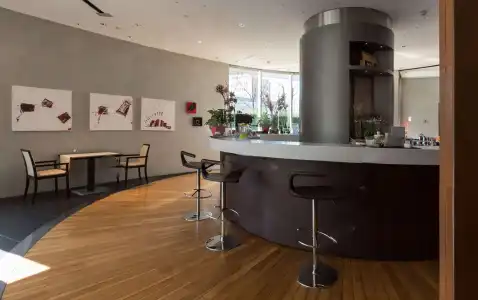 Best Western Plus The Hub - 30