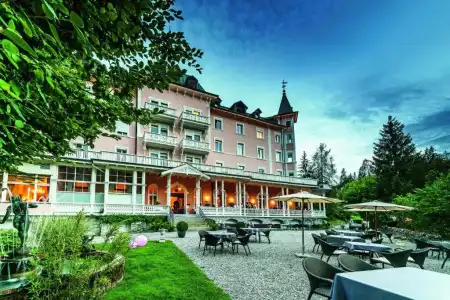 Romantik Schweizerhof & Spa Flims - 12