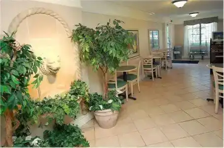 Super 8 by Wyndham Austin South / I-35 - 8