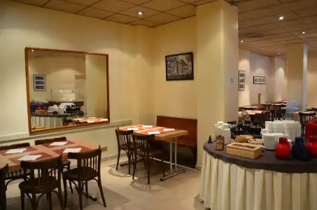 ibis Styles Strasbourg Centre République - 16