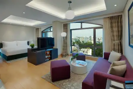 Sherwood Suites - 94