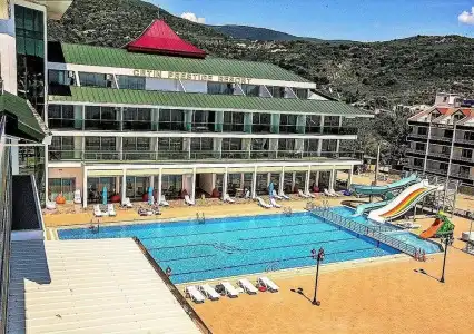 Cetin Prestige Resort - 12