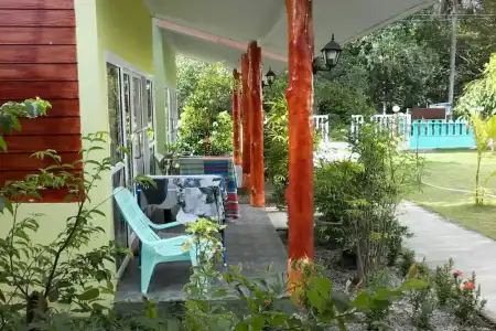Lucky Bungalow Resort - 10