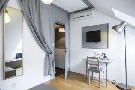 Sophie's Hostel - 99