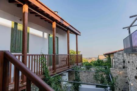 Oinou Strata - Adults Only - 17